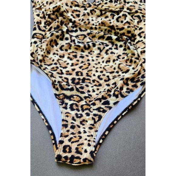 Target Twist-Front One Piece Swimsuit - Kona Sol Leopard Spot Medium Halter Tie - Picture 3 of 9